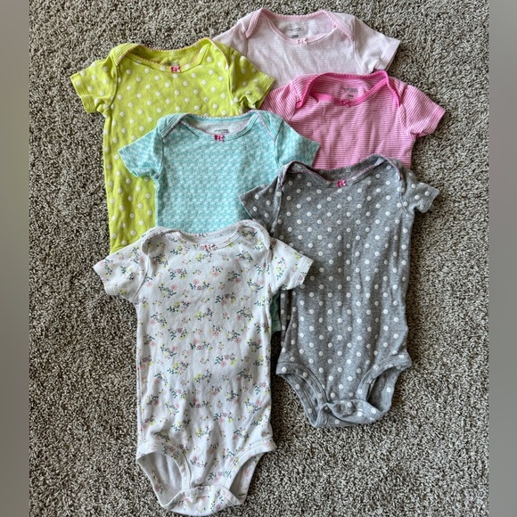 Simple Joys by Carter’s Baby Girl 6-Pack Short Sleeve Bodysuits - Size 18 Months - Picture 8 of 12